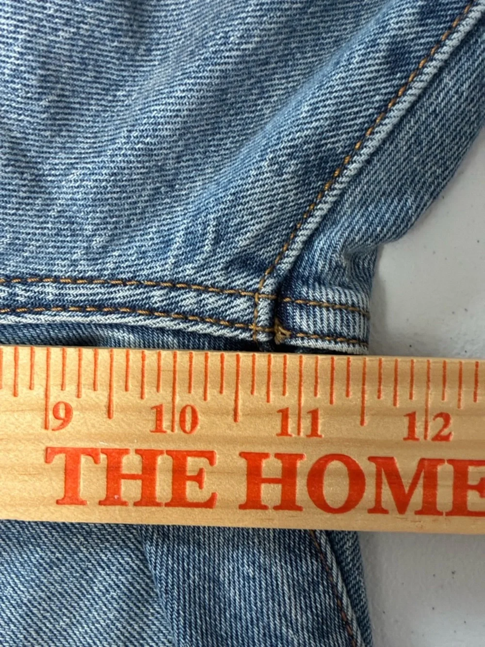 Levi's Wedgie Straight Leg Button Fly Jeans 27x26 Distressed Hems - Picture 6 of 7